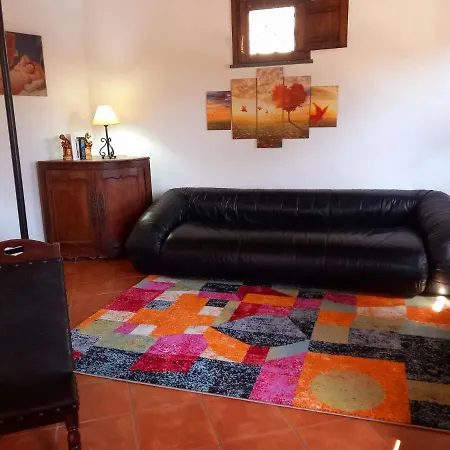 Giardino Dell'alcantara بيت للعطل *
